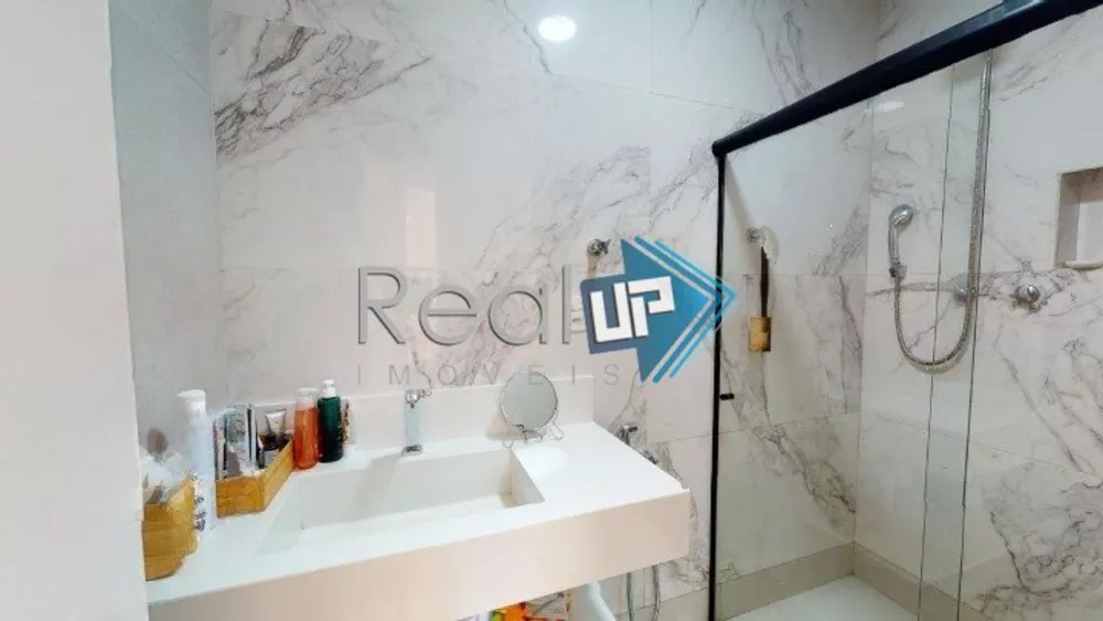 Apartamento à venda com 2 quartos, 64m² - Foto 12