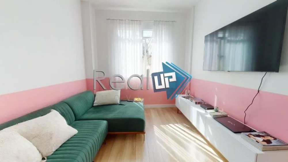 Apartamento à venda com 2 quartos, 64m² - Foto 1