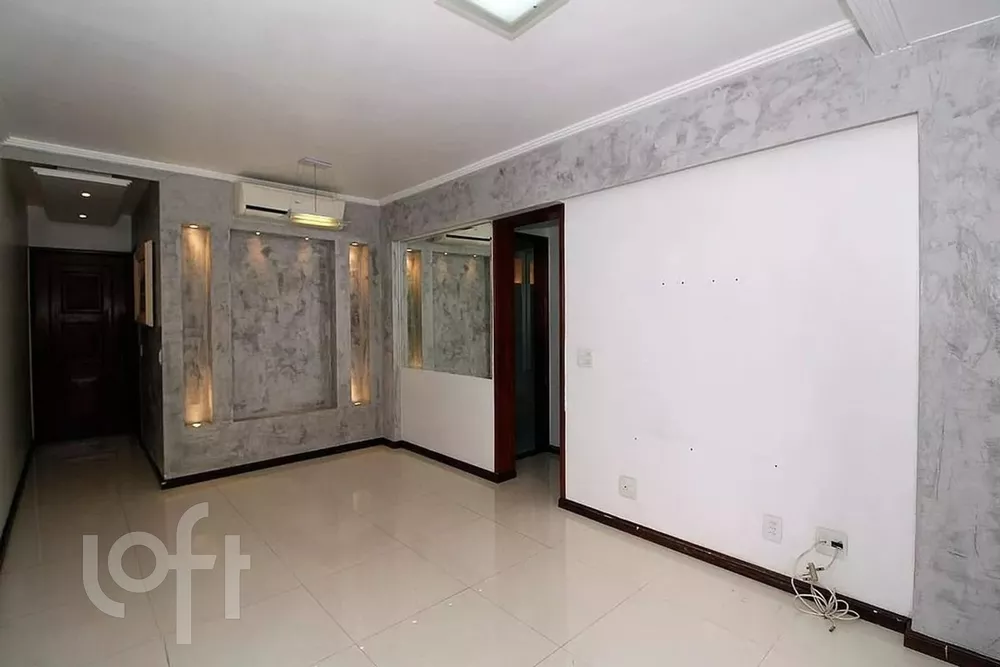 Apartamento à venda com 2 quartos, 90m² - Foto 1