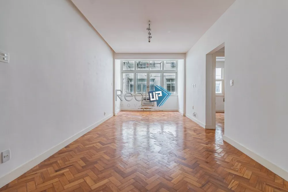 Apartamento à venda com 3 quartos, 106m² - Foto 3