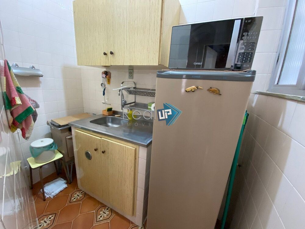 Apartamento à venda com 1 quarto, 32m² - Foto 16