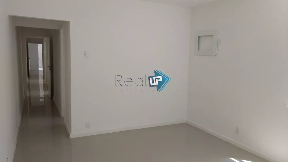 Apartamento, 3 quartos, 131 m² - Foto 2