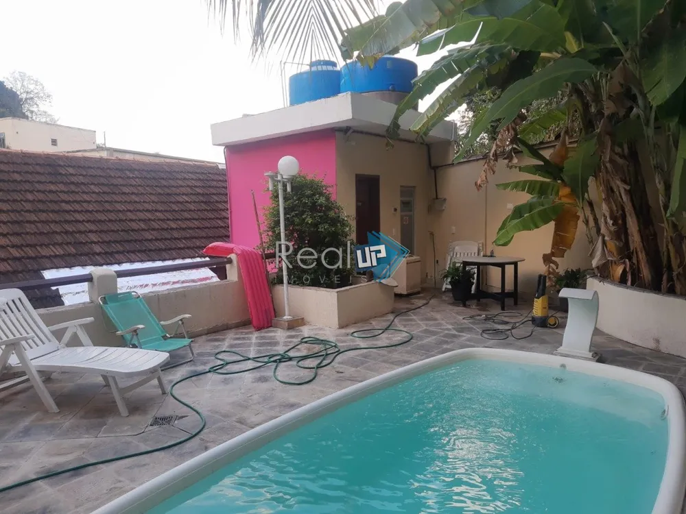 Casa, 3 quartos, 297 m² - Foto 1