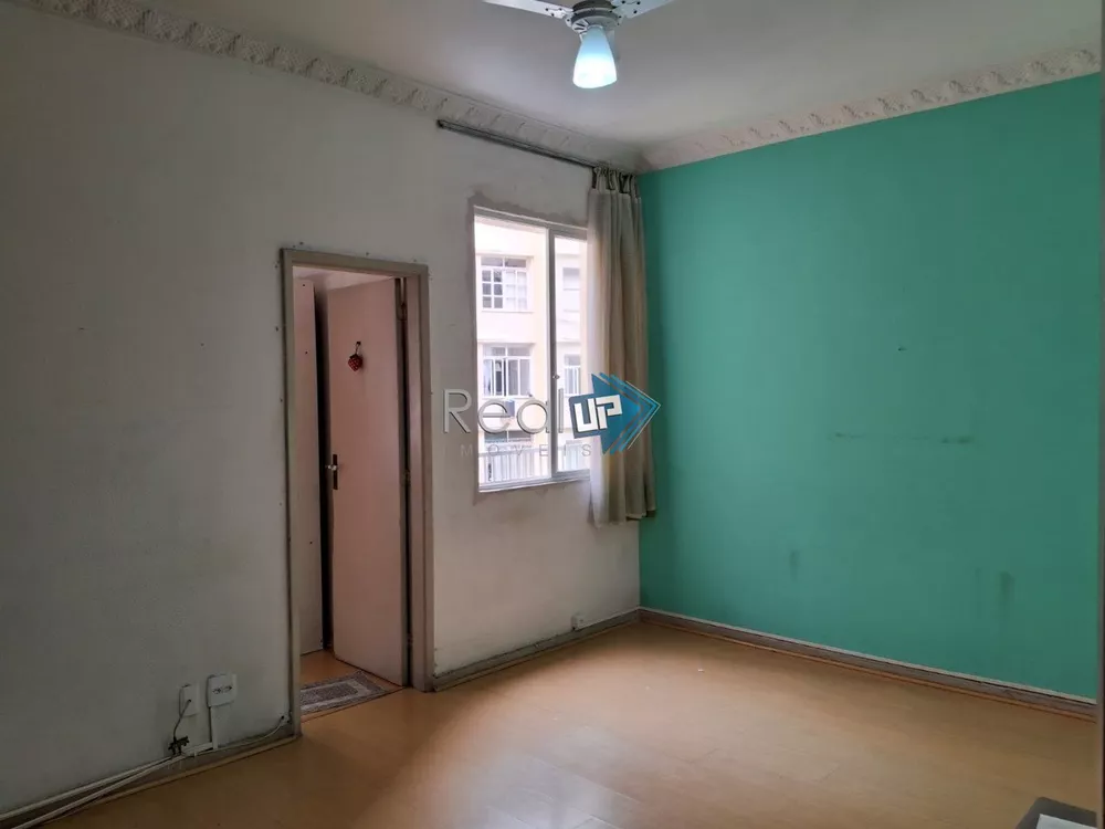 Apartamento à venda com 1 quarto, 42m² - Foto 3