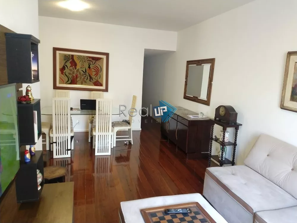 Apartamento à venda com 3 quartos, 114m² - Foto 2