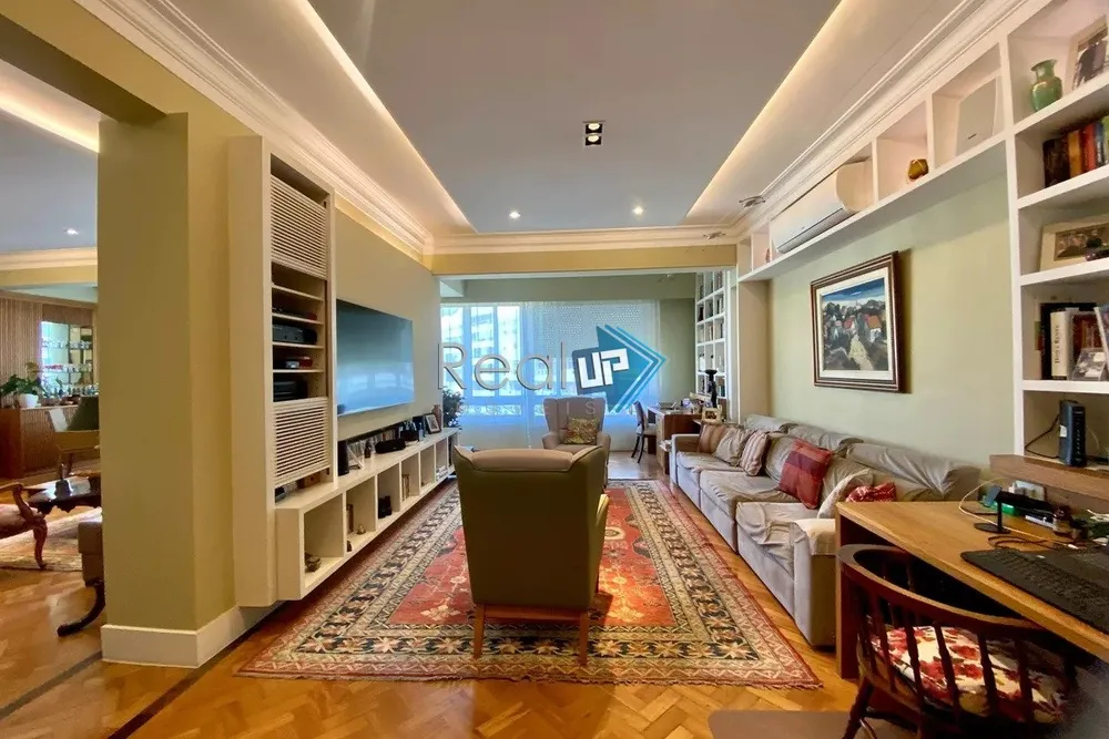 Apartamento, 3 quartos, 227 m² - Foto 2