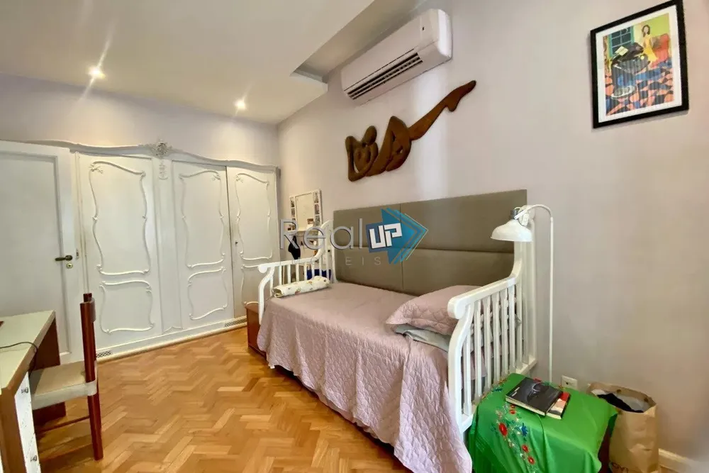 Apartamento, 3 quartos, 227 m² - Foto 11