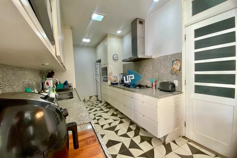Apartamento, 3 quartos, 227 m² - Foto 3