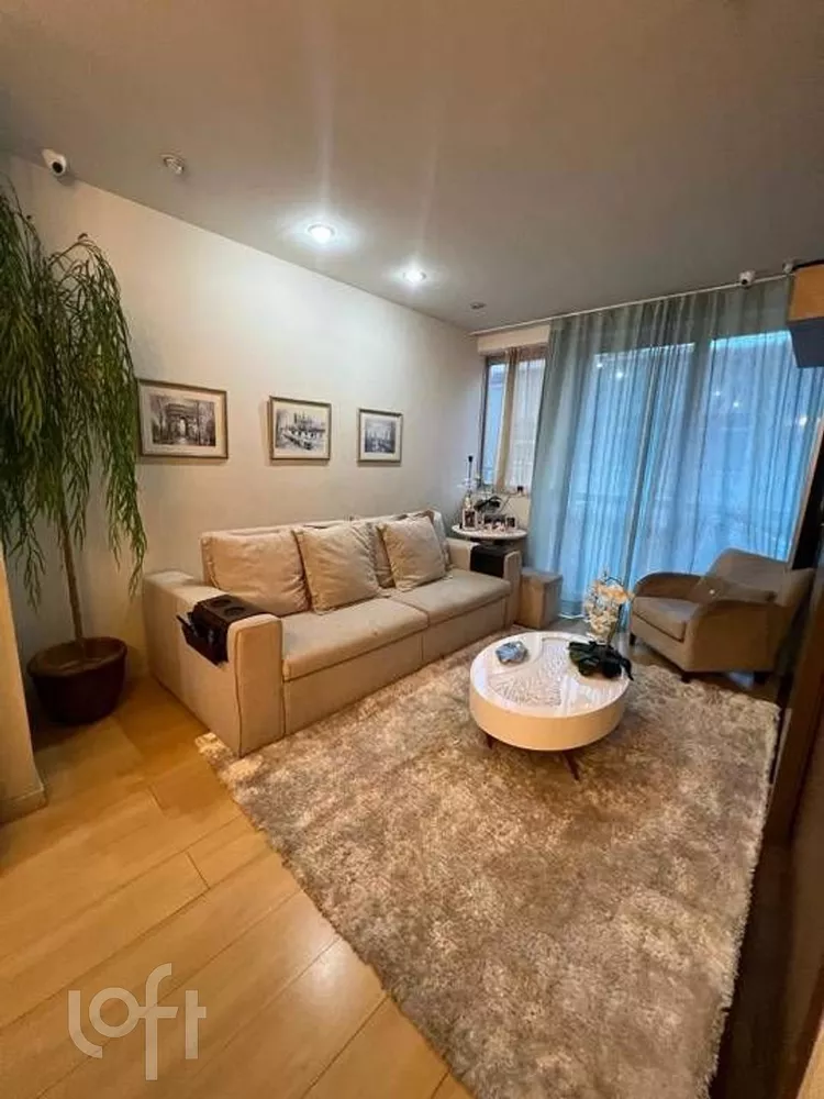 Apartamento à venda com 3 quartos, 91m² - Foto 1