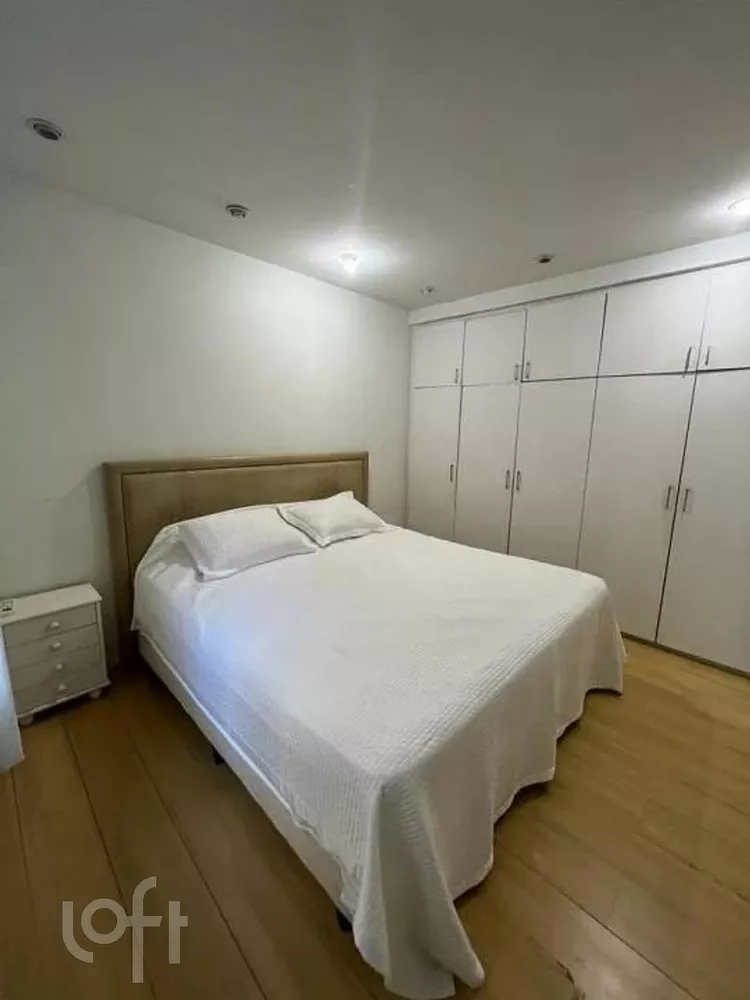 Apartamento à venda com 3 quartos, 91m² - Foto 2