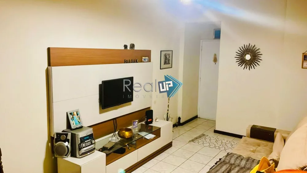 Apartamento à venda com 3 quartos, 102m² - Foto 4