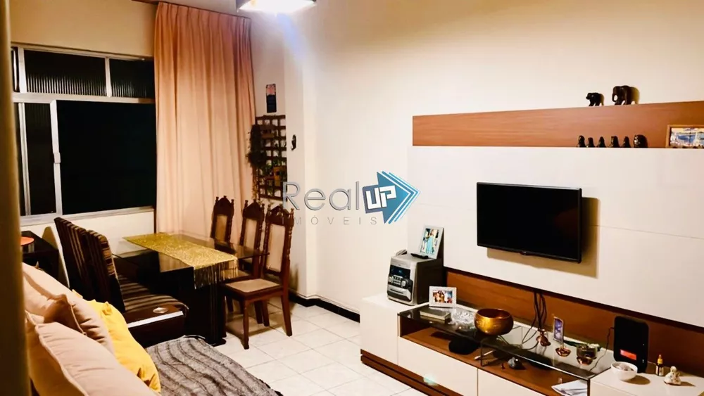 Apartamento à venda com 3 quartos, 102m² - Foto 1