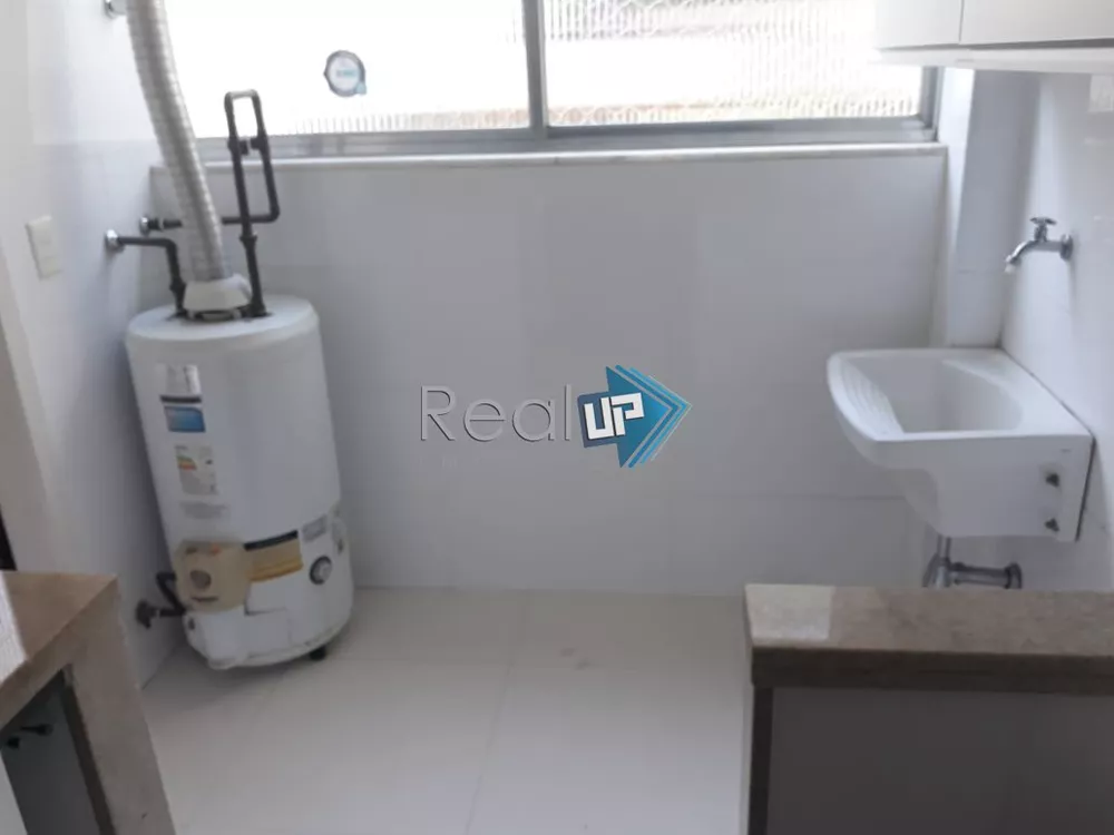 Cobertura, 3 quartos, 219 m² - Foto 4