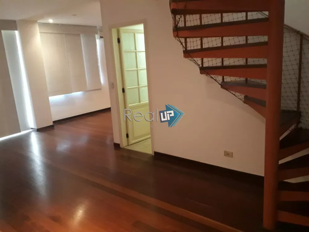 Cobertura, 3 quartos, 219 m² - Foto 21
