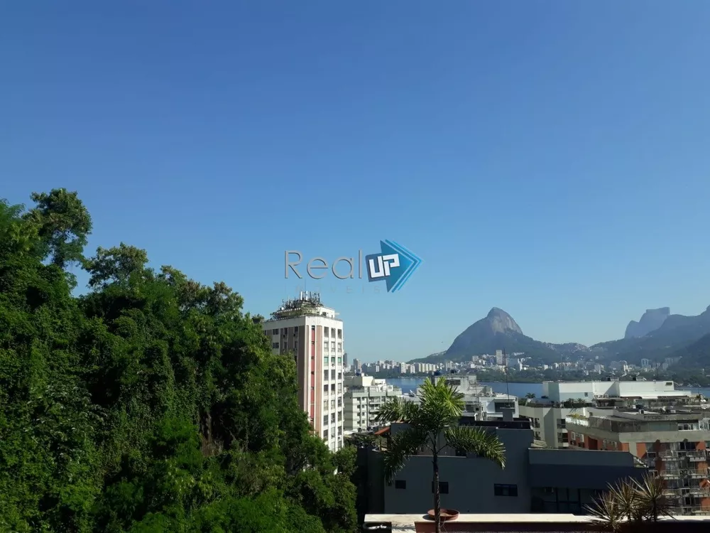 Cobertura, 3 quartos, 219 m² - Foto 17