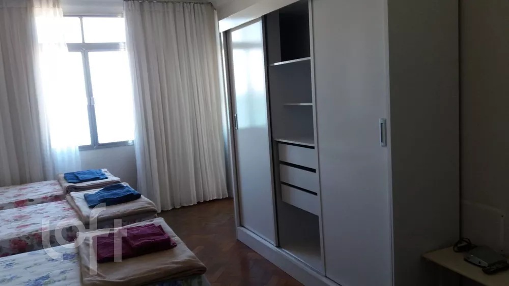 Apartamento à venda com 6 quartos, 320m² - Foto 3