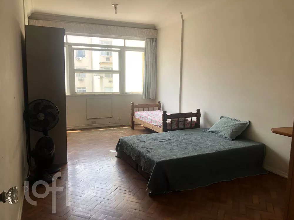 Apartamento à venda com 6 quartos, 320m² - Foto 4