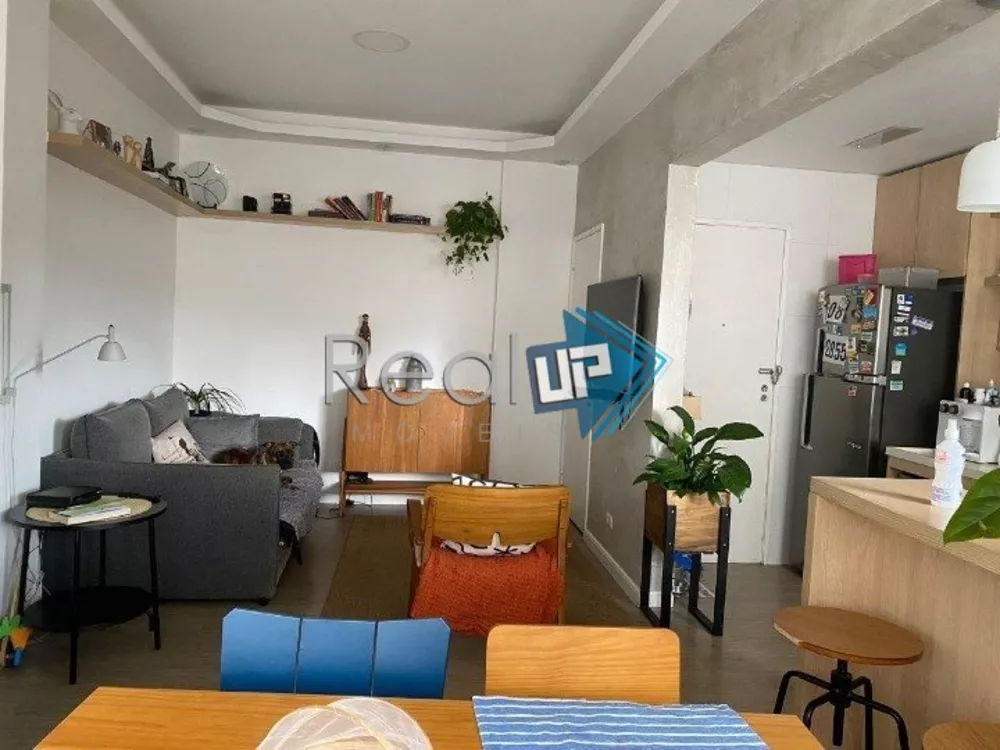 Apartamento à venda com 2 quartos, 60m² - Foto 10