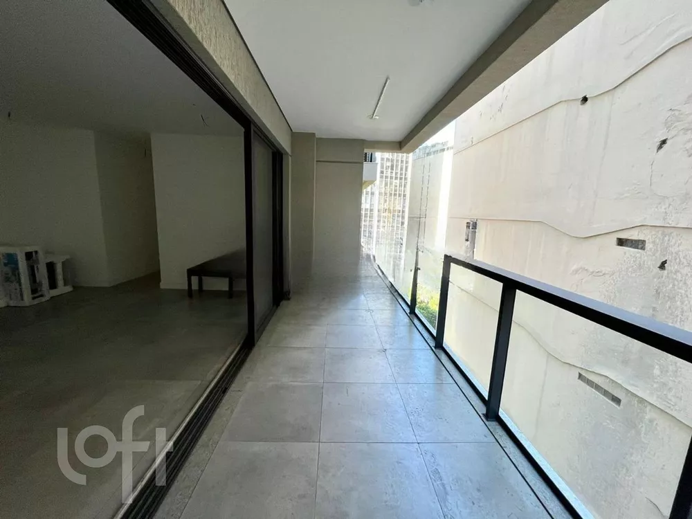 Apartamento à venda com 3 quartos, 113m² - Foto 6