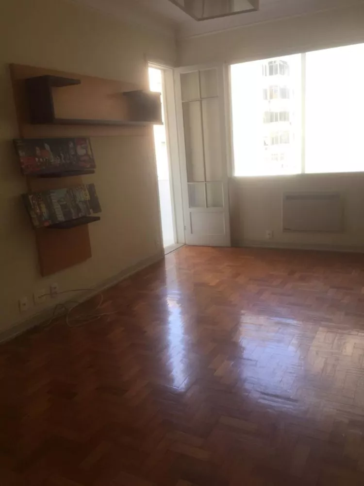 Apartamento à venda com 3 quartos, 99m² - Foto 1