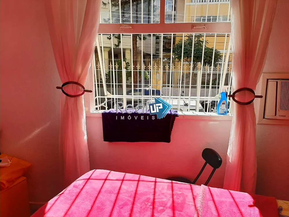 Apartamento à venda com 3 quartos, 91m² - Foto 2