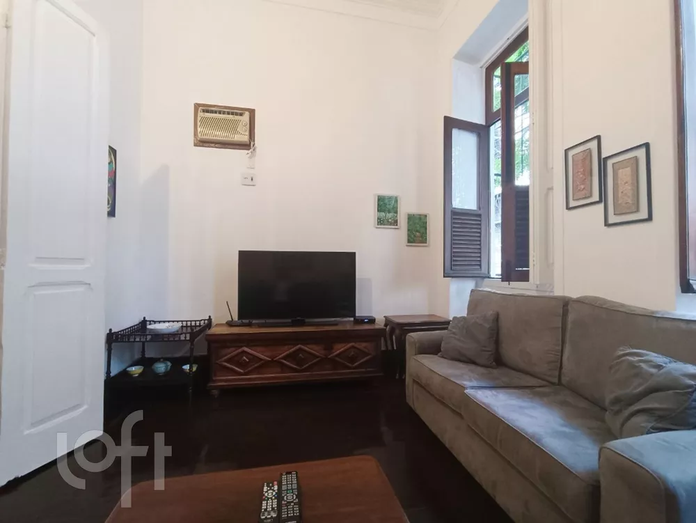 Casa à venda com 4 quartos, 191m² - Foto 4