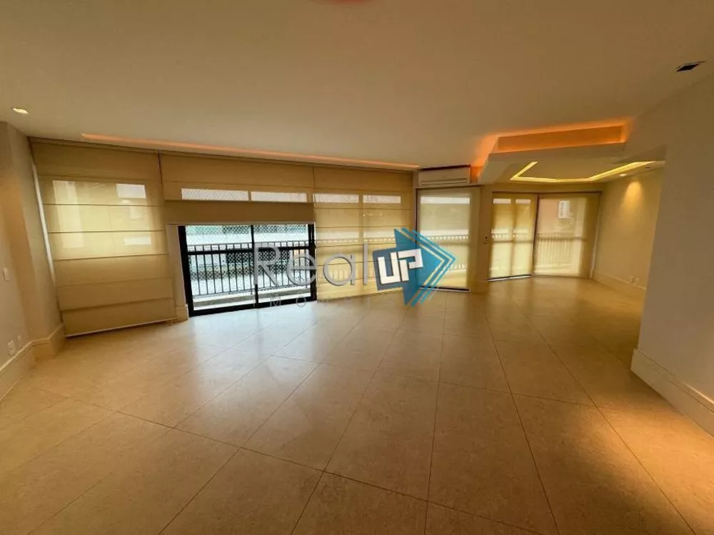 Apartamento à venda com 4 quartos, 168m² - Foto 1