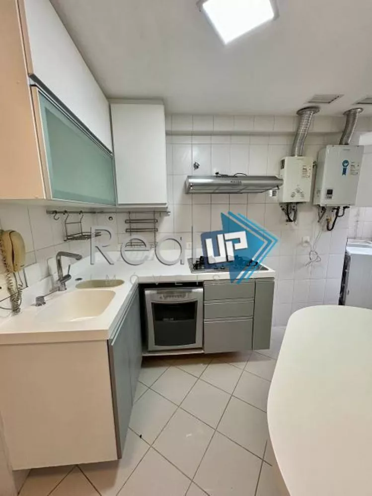 Apartamento à venda com 4 quartos, 168m² - Foto 8