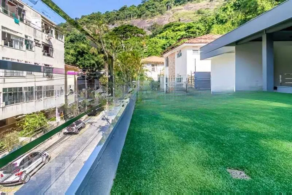 Casa à venda, 677m² - Foto 2