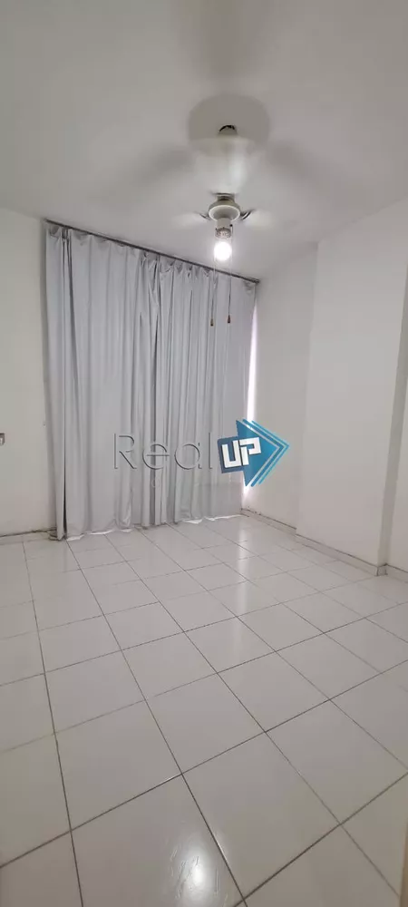 Apartamento à venda com 2 quartos, 75m² - Foto 5