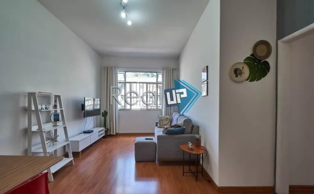 Apartamento à venda com 2 quartos, 78m² - Foto 3