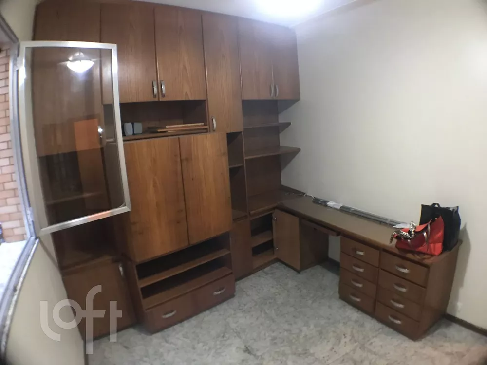 Apartamento à venda com 5 quartos, 240m² - Foto 2