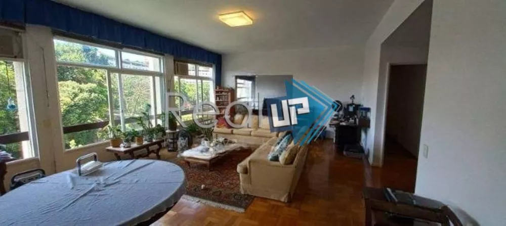 Apartamento à venda com 4 quartos, 144m² - Foto 8