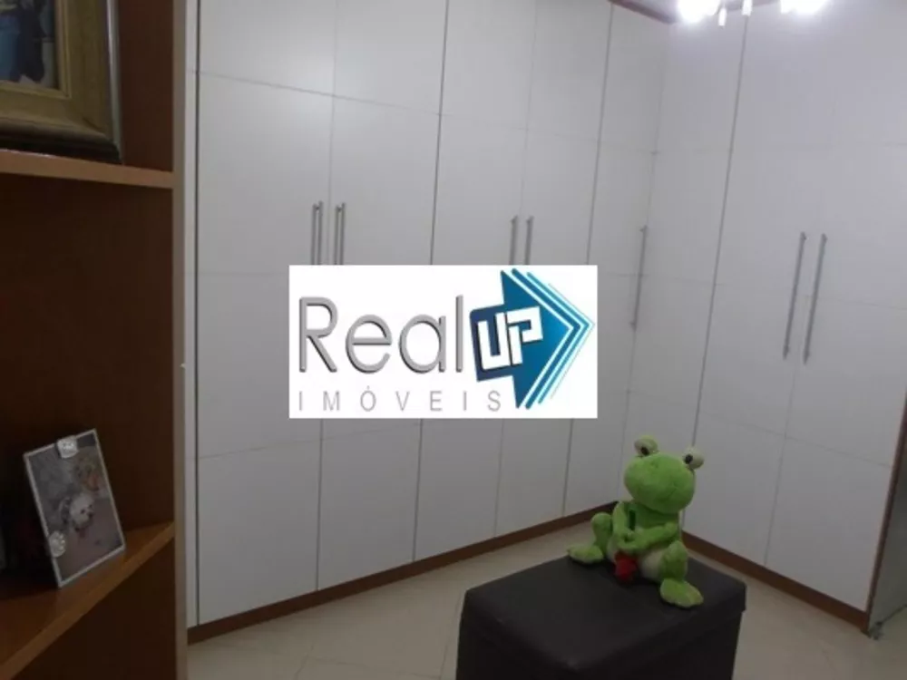 Apartamento à venda com 3 quartos, 160m² - Foto 13