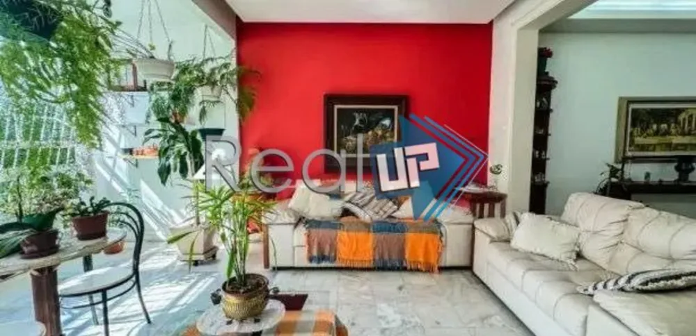Apartamento, 3 quartos, 134 m² - Foto 2