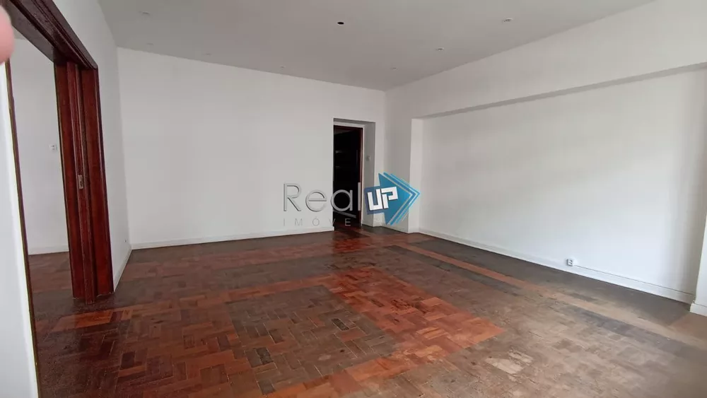 Apartamento à venda com 4 quartos, 258m² - Foto 1