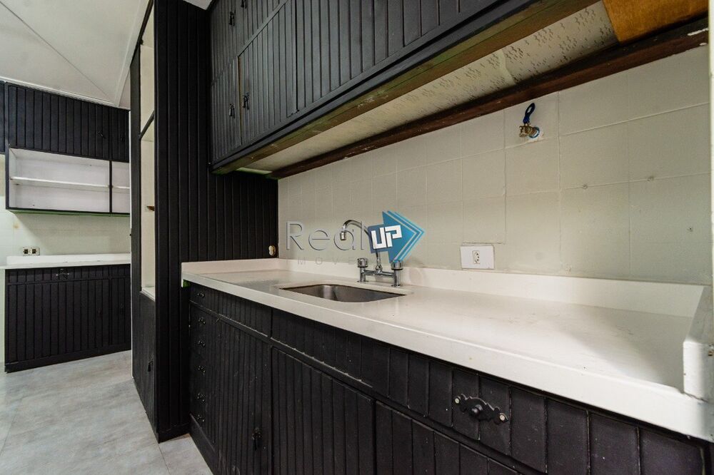 Apartamento à venda com 4 quartos, 259m² - Foto 10