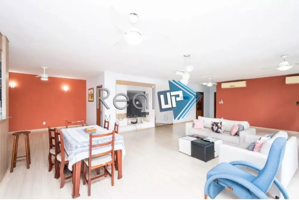 Apartamento à venda com 4 quartos, 153m² - Foto 1