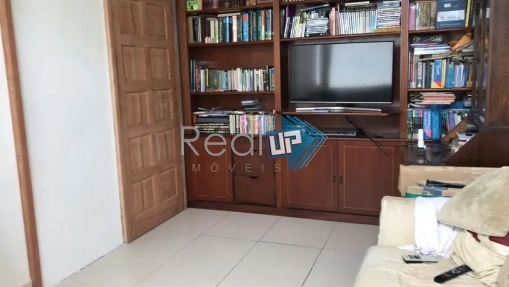 Apartamento, 3 quartos, 180 m² - Foto 1