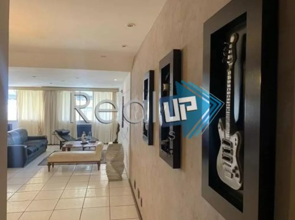 Cobertura, 3 quartos, 260 m² - Foto 3