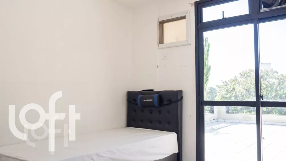 Apartamento à venda com 3 quartos, 286m² - Foto 2