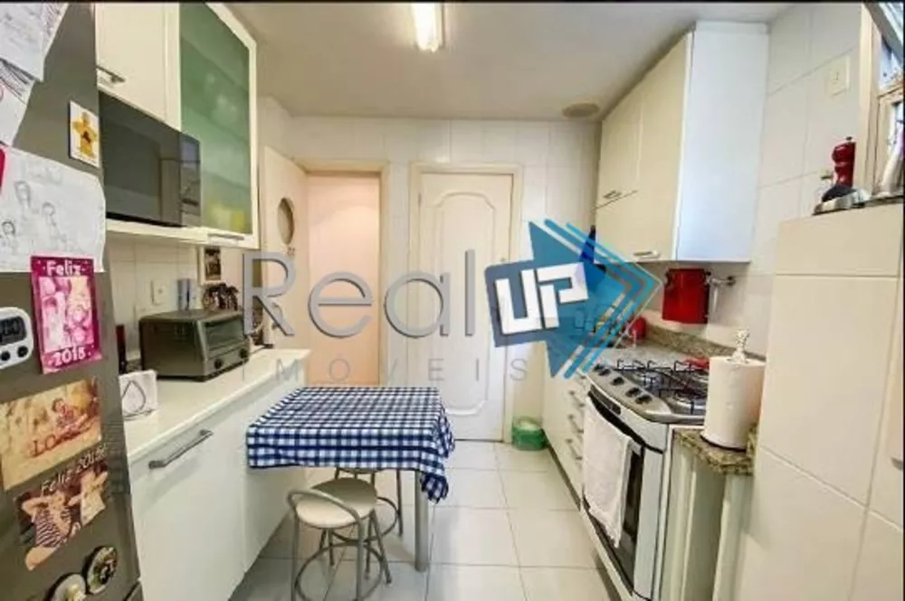 Apartamento à venda com 3 quartos, 97m² - Foto 17