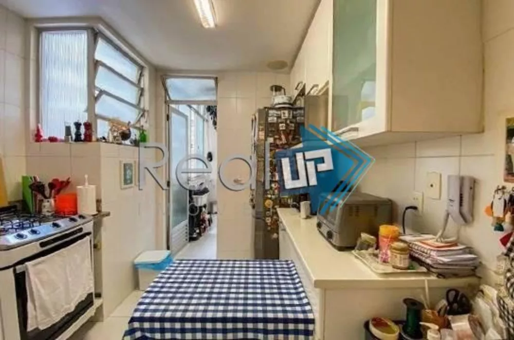 Apartamento à venda com 3 quartos, 97m² - Foto 19