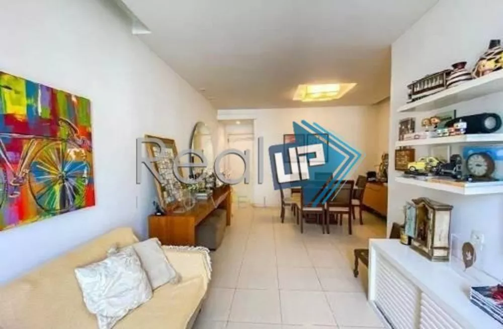 Apartamento à venda com 3 quartos, 97m² - Foto 3