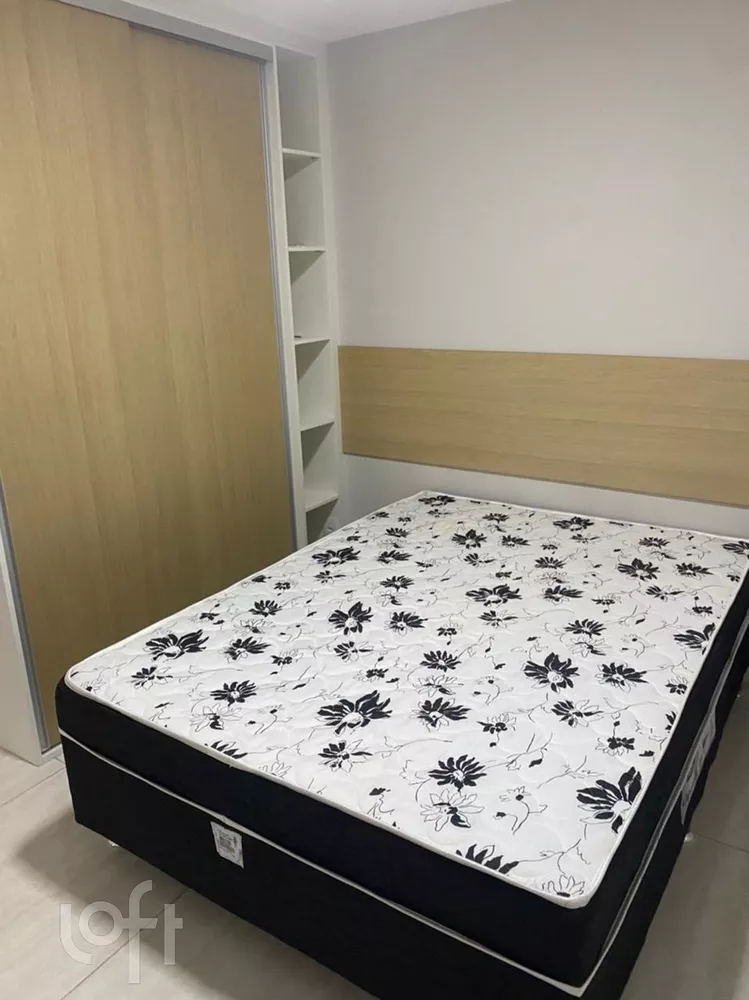 Apartamento à venda com 3 quartos, 1m² - Foto 3