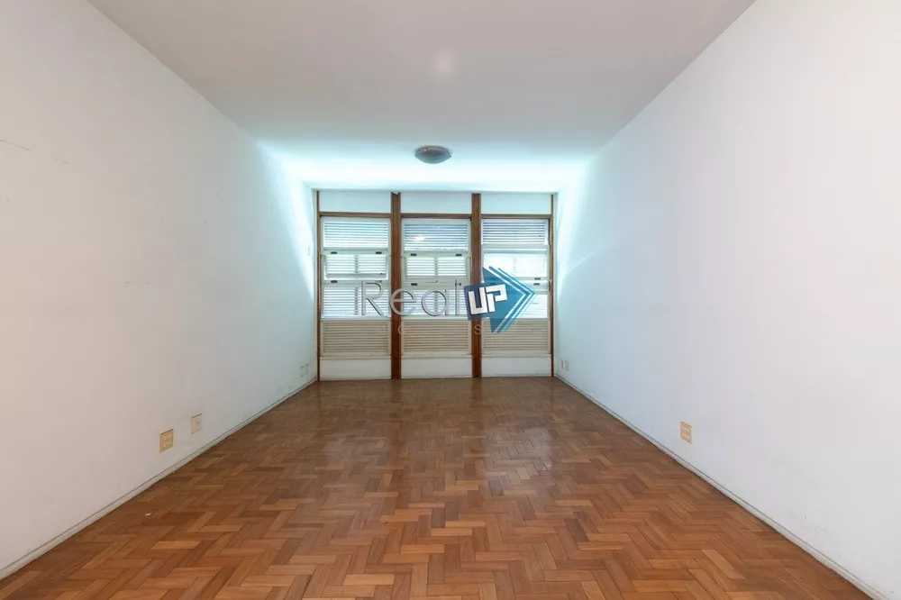 Apartamento, 3 quartos, 135 m² - Foto 2