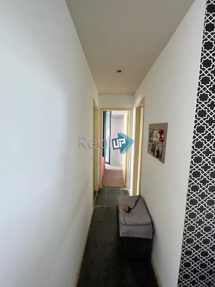 Apartamento à venda com 2 quartos, 72m² - Foto 3