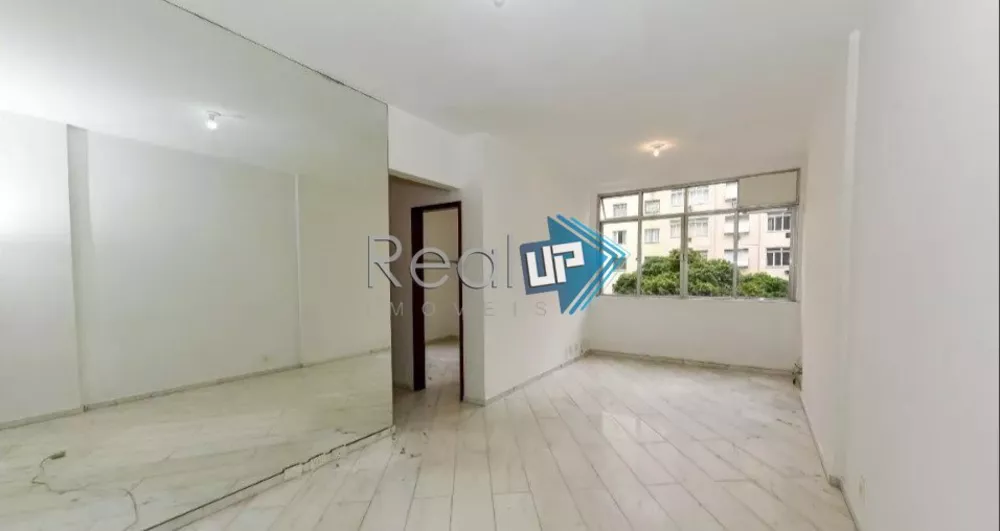 Apartamento à venda com 2 quartos, 80m² - Foto 1