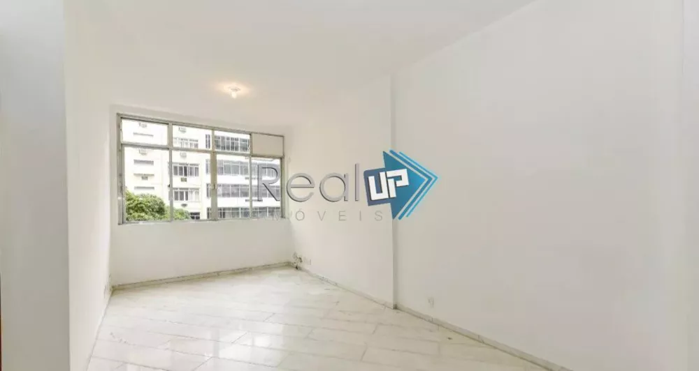 Apartamento à venda com 2 quartos, 80m² - Foto 3