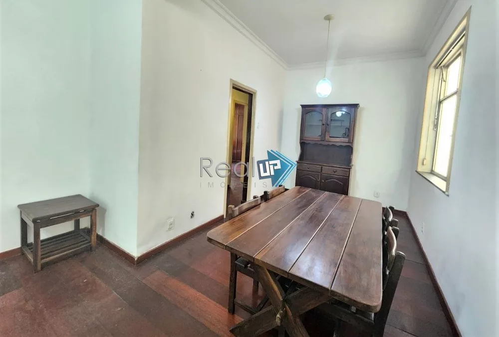 Apartamento à venda com 2 quartos, 64m² - Foto 4